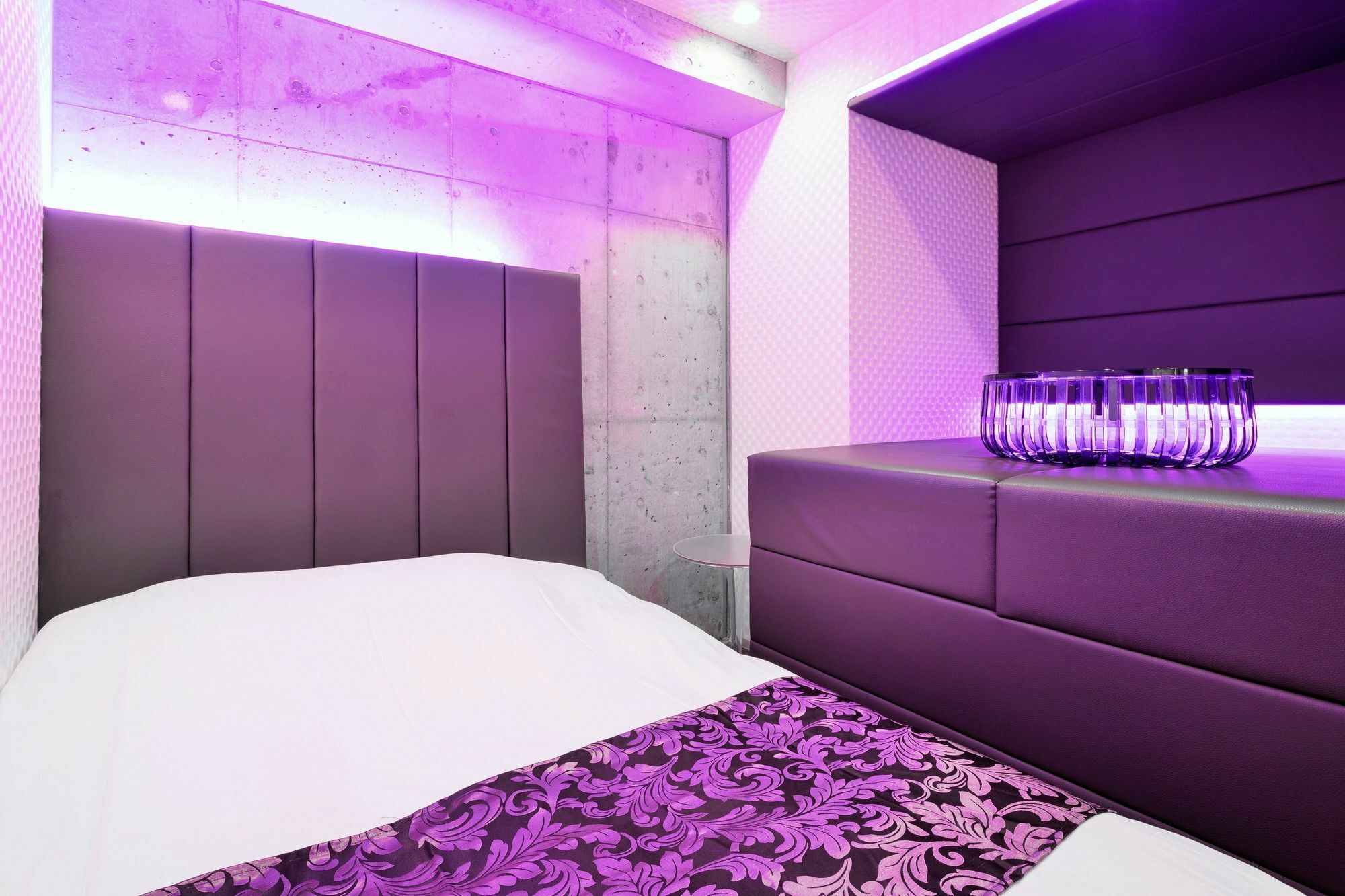 Hotel The Hotel Shinjuku (Adults Only) طوكيو المظهر الخارجي الصورة