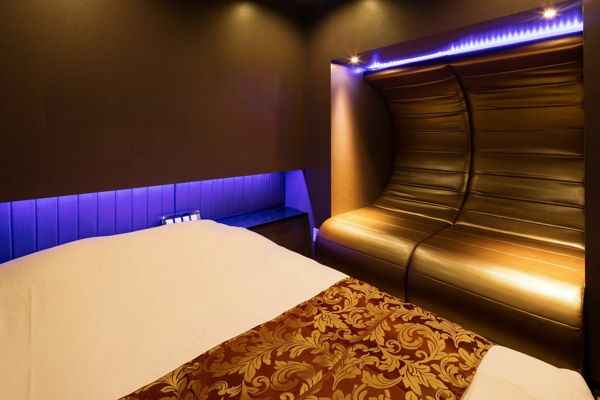 Hotel The Hotel Shinjuku (Adults Only) طوكيو المظهر الخارجي الصورة
